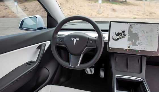 habitacle-tesla
